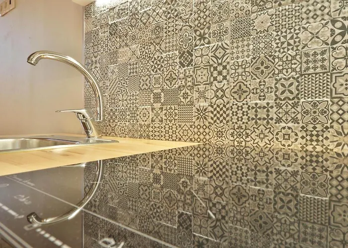 Boulevard Boutique *